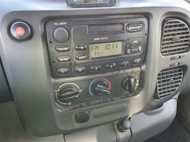 Ford Transit · Ano 2003 90-83-VJ