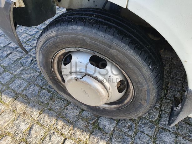 Ford Transit · Ano 2003 90-83-VJ