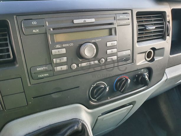 Ford Transit · Ano 2011