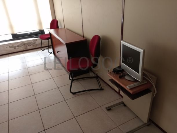 Equipamento de Escritório