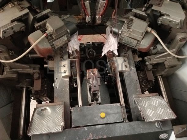 Sifione · Máquinas de rebater · Máquina de fechar calcanheiras · Reativador de contrafortes