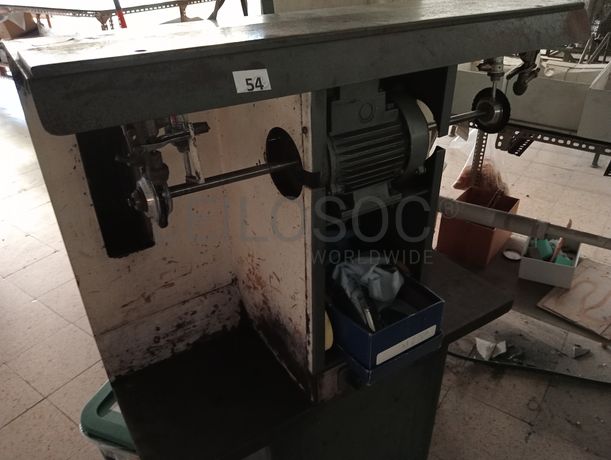 Máquina de limpar sola