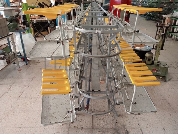 Transportador manual · Máquina de desenformar