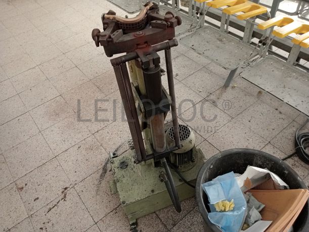 Transportador manual · Máquina de desenformar