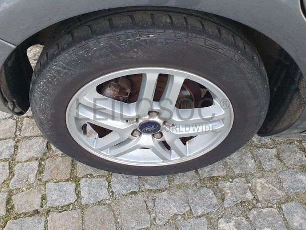 Ford Focus C-Max · Ano 2004