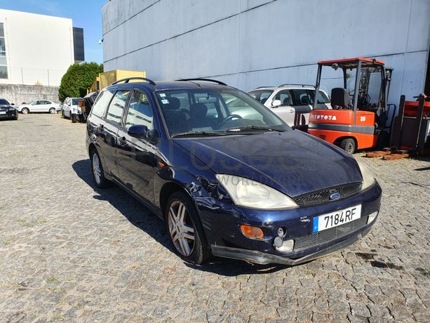 Ford Focus · Ano 2001