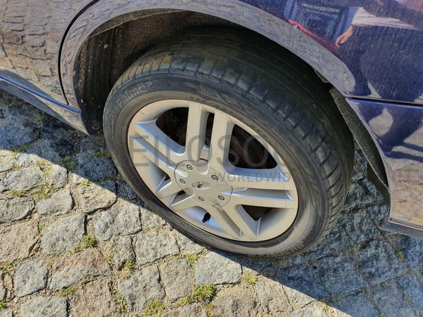 Ford Focus · Ano 2001