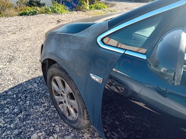 Opel Astra · Ano 2014