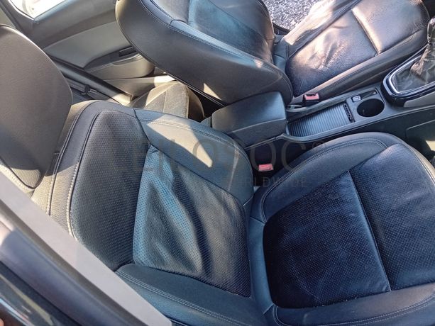 Opel Astra · Ano 2014