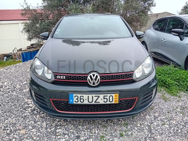 Volkswagen Golf GTI · Ano 2010