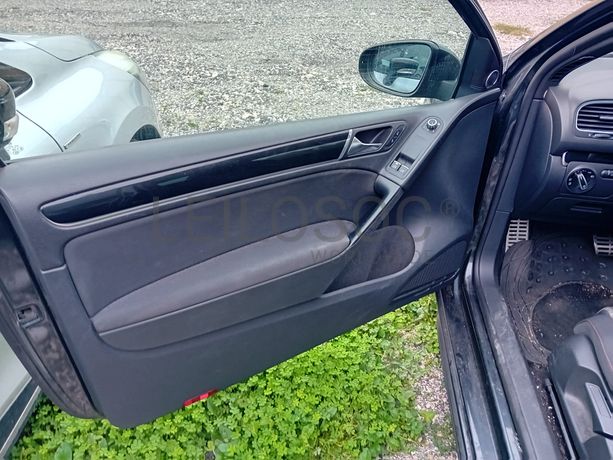 Volkswagen Golf GTI · Ano 2010