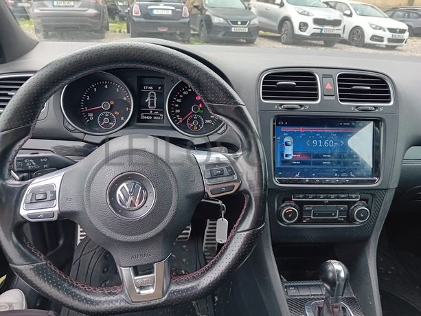 Volkswagen Golf GTI · Ano 2010