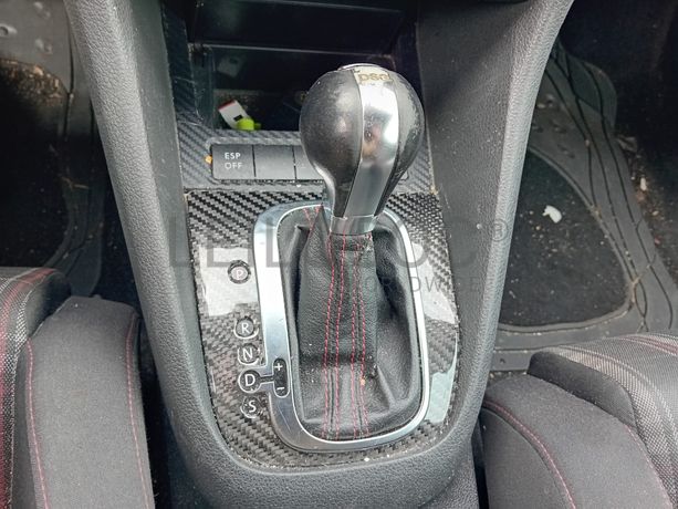 Volkswagen Golf GTI · Ano 2010