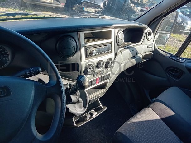 Iveco Daily 29L12 · Ano 2011