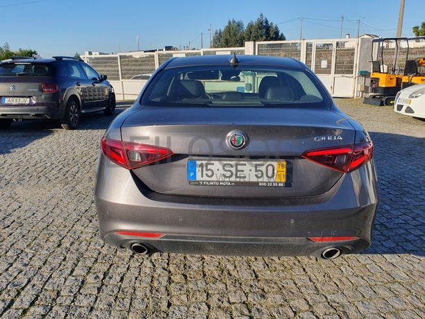 Alfa Romeu Giulia · Ano 2016