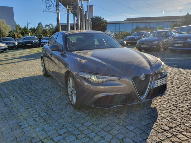 Alfa Romeu Giulia · Ano 2016