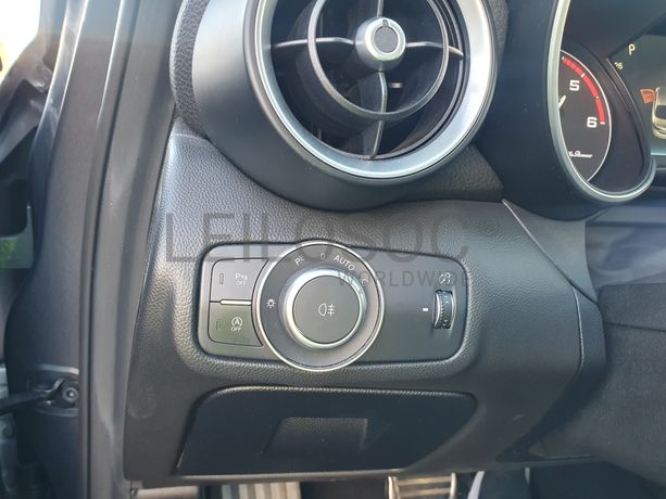 Alfa Romeu Giulia · Ano 2016