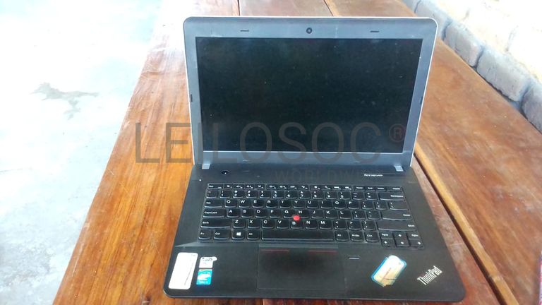 Portátil Lenovo ThinkPad