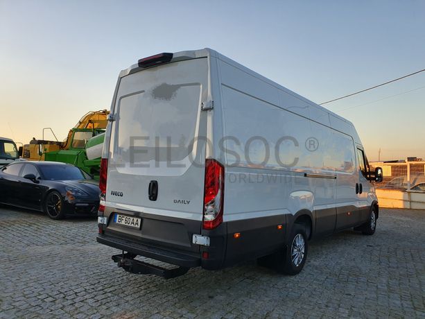 Iveco 35S18 · Ano 2023