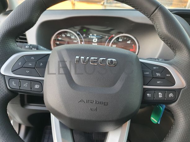 Iveco 35S18 · Ano 2023