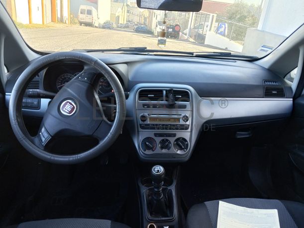 Fiat Punto · Ano 2010