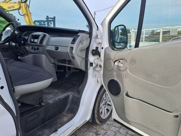 Opel Vívaro · Ano 2003