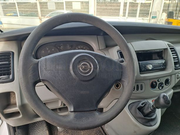 Opel Vívaro · Ano 2003
