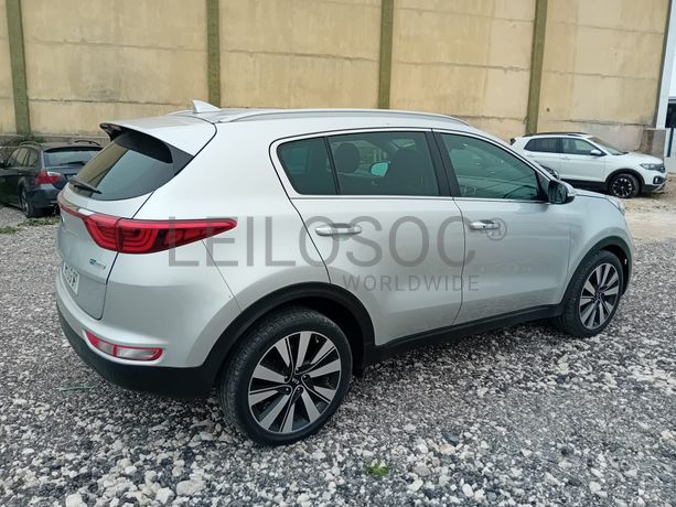 Kia Sportage 1.7 CRDI · Ano 2016