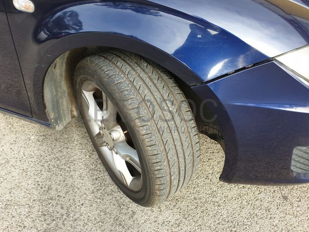 Seat Leon 1.6 TDI · Ano 2012