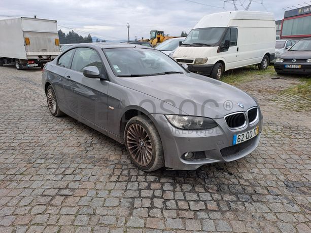 BMW 320D · Ano 2010