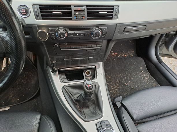 BMW 320D · Ano 2010