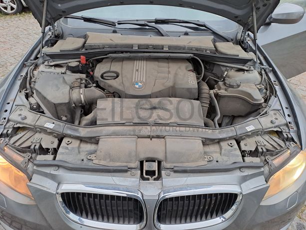 BMW 320D · Ano 2010
