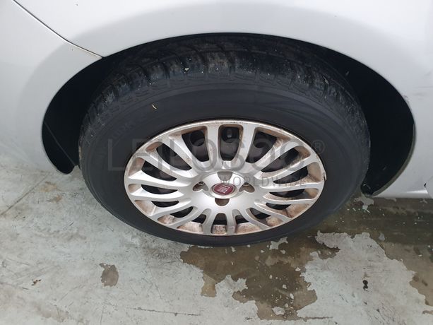 Fiat Punto · Ano 2018