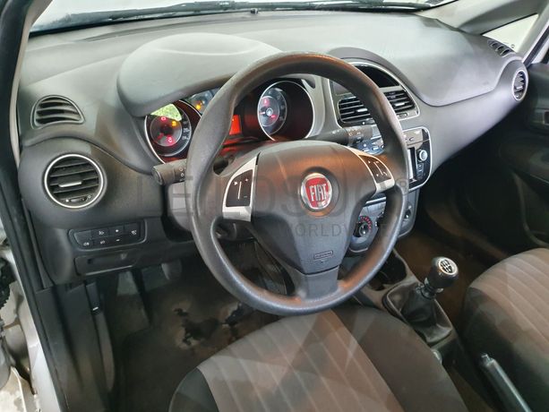 Fiat Punto · Ano 2018