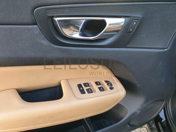 Volvo XC60 D4 · Ano 2019