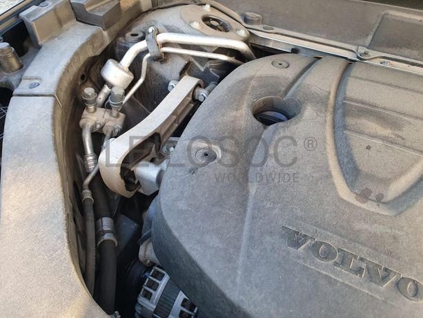 Volvo XC60 D4 · Ano 2019