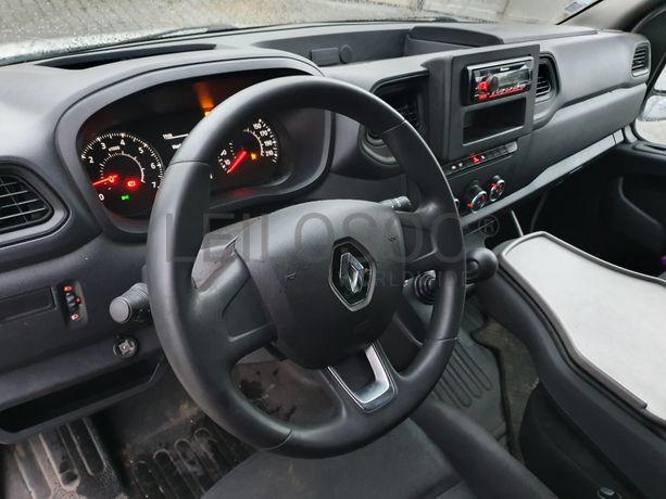 Renault Master · Ano 2021