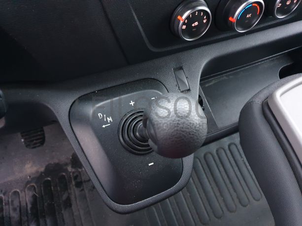 Renault Master · Ano 2021