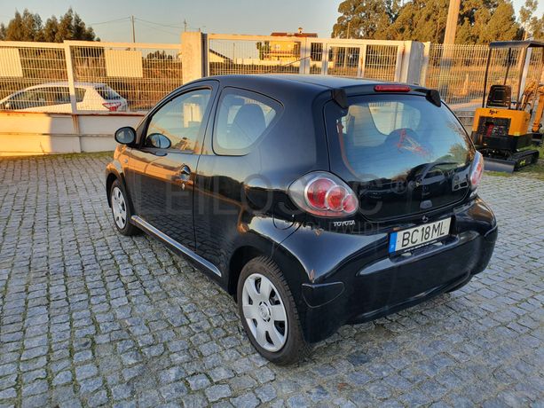 Toyota Aygo · Ano 2012