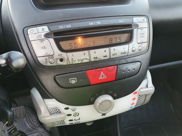 Toyota Aygo · Ano 2012