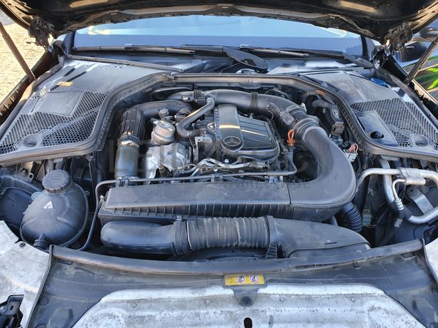 Mercedes C180 · Ano 2015