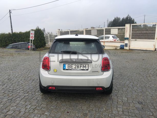 Mini Cooper · Elétrico · Ano 2021