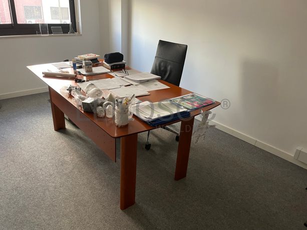 Equipamento de Escritório · Material Informático · Diversos