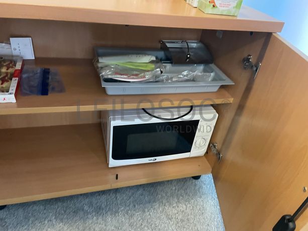 Equipamento de Escritório · Material Informático · Diversos