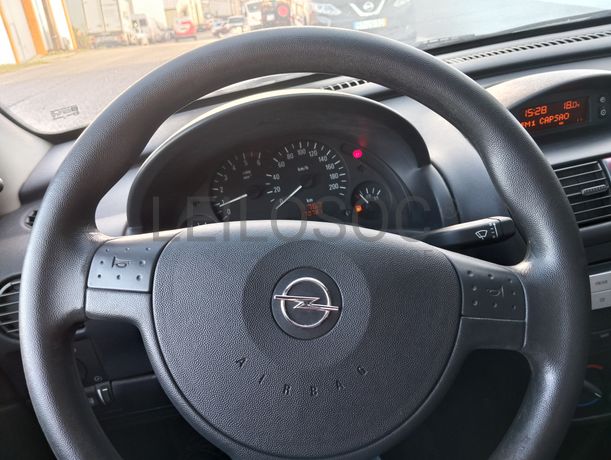 Opel Combo CDTI · Ano 2011