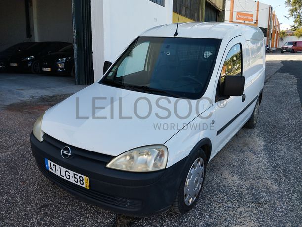 Opel Combo CDTI · Ano 2011
