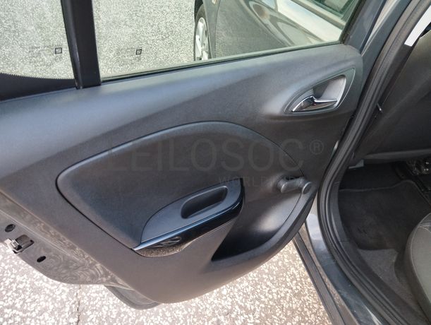Opel Corsa · Ano 2015