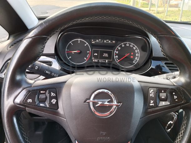 Opel Corsa · Ano 2015