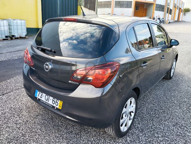 Opel Corsa · Ano 2015