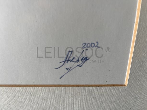 Quadro de parede com moldura de madeira